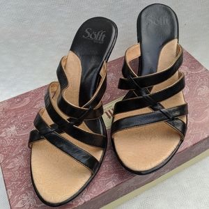 NEW!!! Sofft black leather sandals 10M.